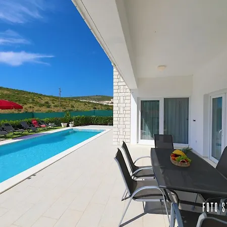 Villa Kuca Za Odmor Ivkovic *